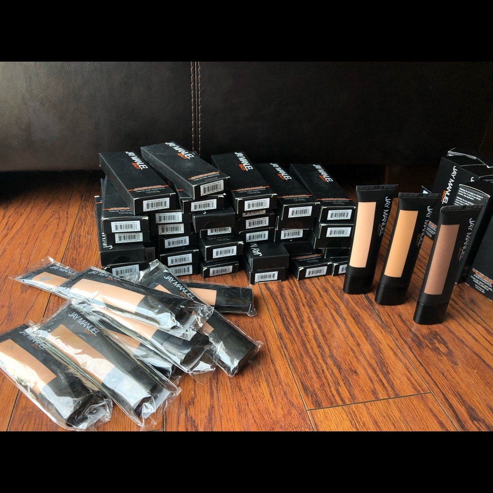 Jay Manuel Skin perfector foundation